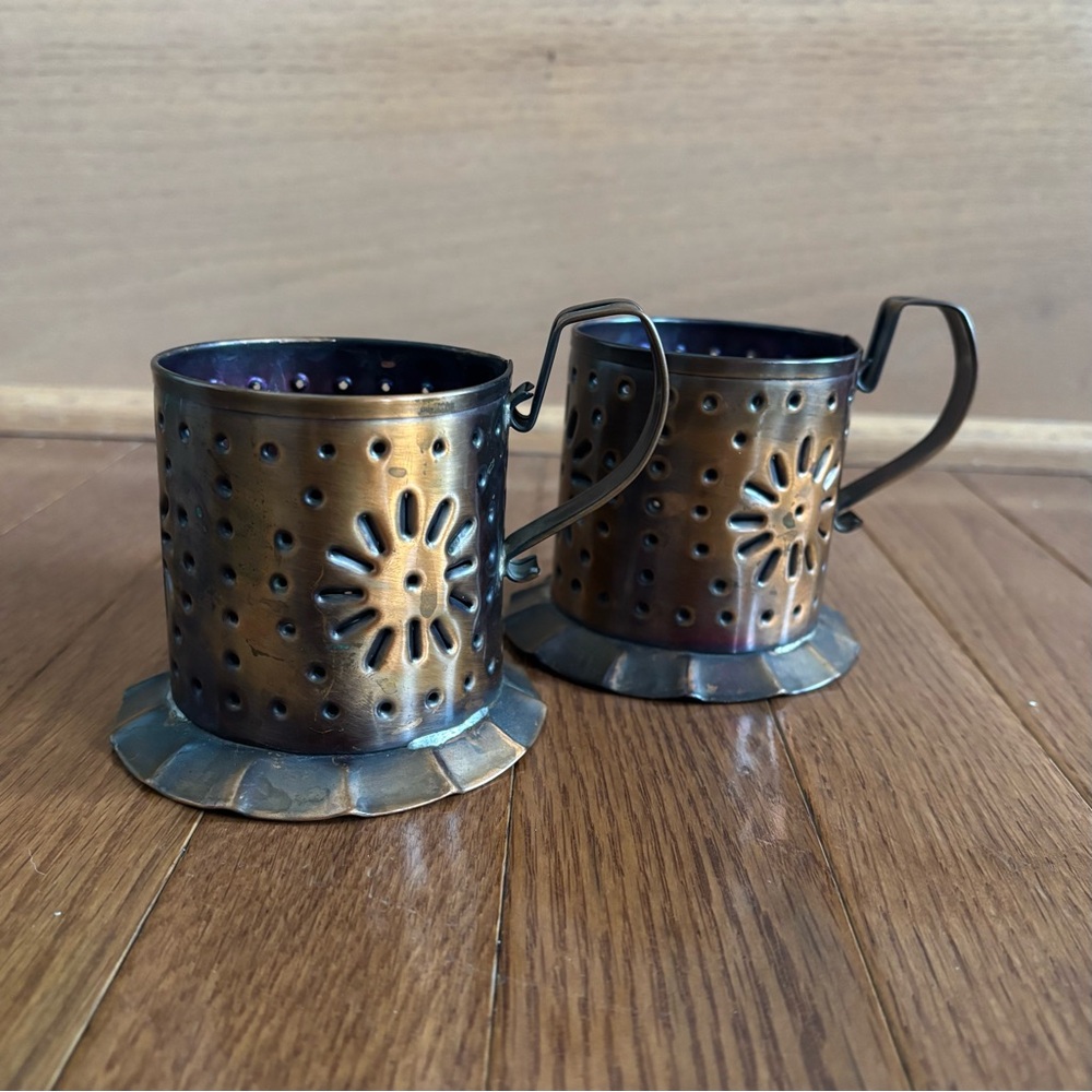 Vintage 70's Pfaltzgraff Ceramic Mugs with Embossed Copper Cup Holders - Picture 3 of 6